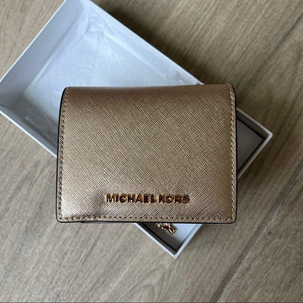 MICHAEL KORS JET SET WALLET - Picture 4 of 11
